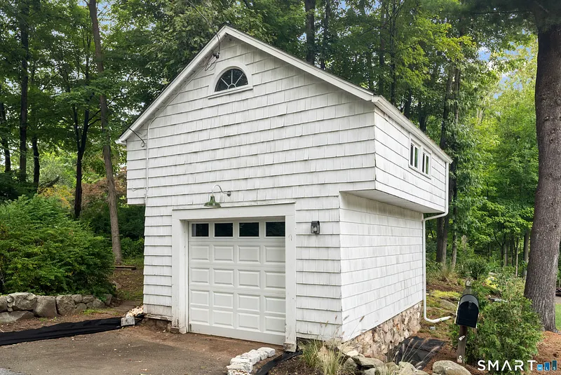 14 Partrick Lane Photo 33