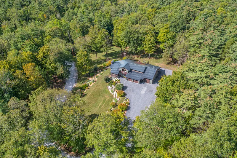 554 Sheffield Egremont Rd Photo 6