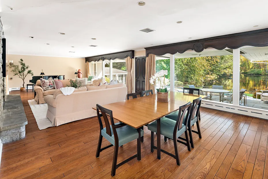 132 Blueberry Drive Photo 8