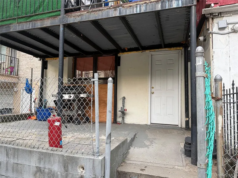 1846 Unionport Road Photo 25