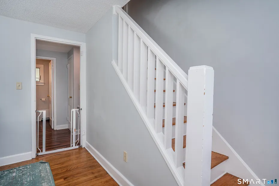 71 Tremper Drive Photo 3