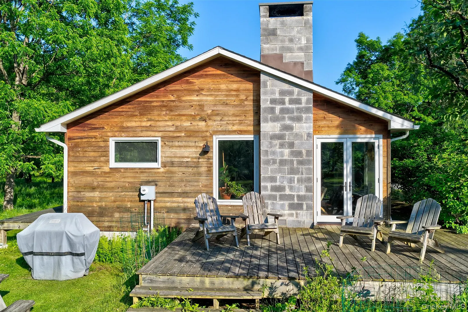 399 Delaware Drive Photo 37