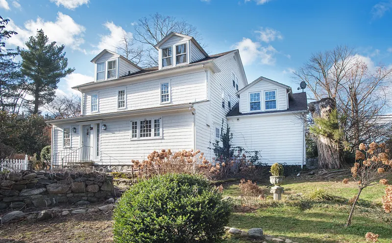 1709 Newfield Avenue Photo 39