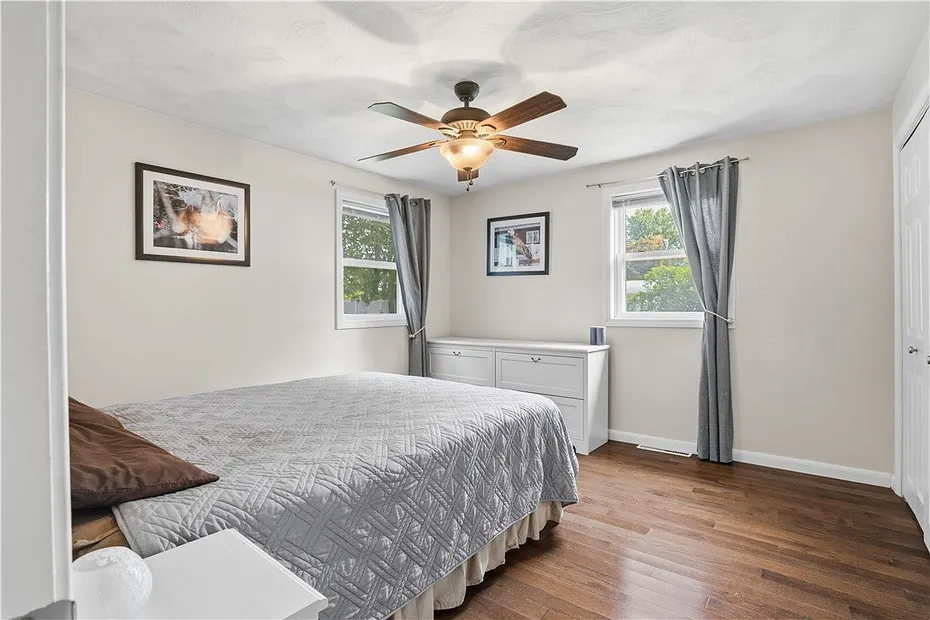 224 Sargent Street Photo 15