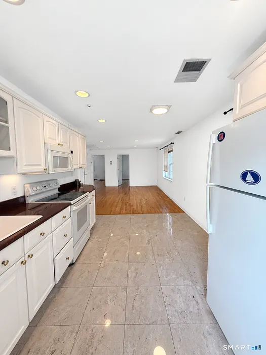 104 Rowayton Avenue  #Rear Bldg 2 Photo 5
