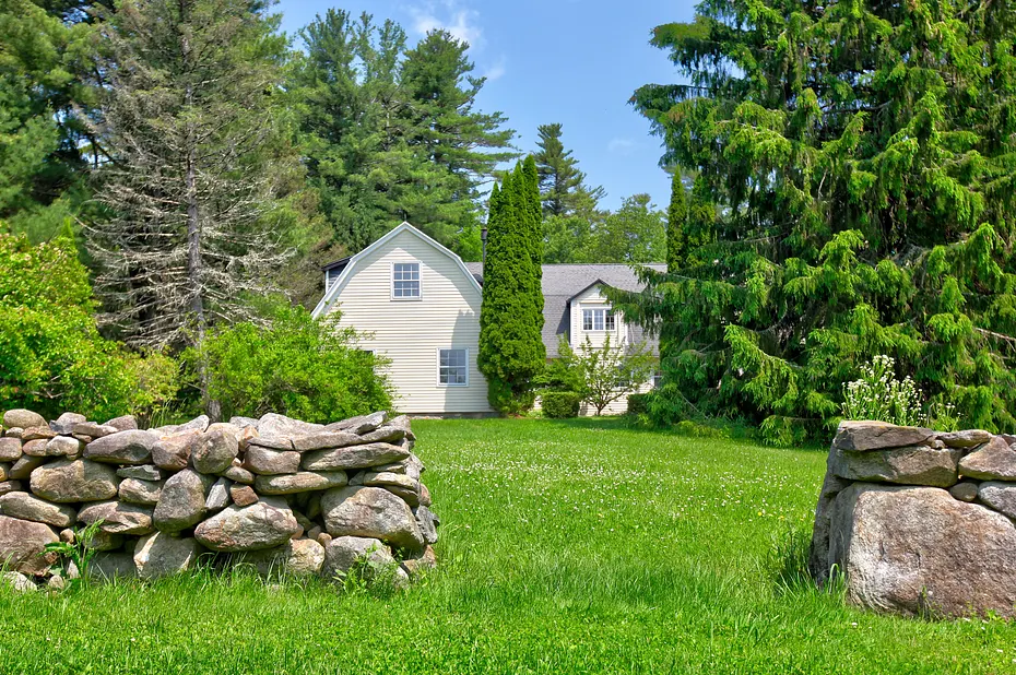 764 East Hill Rd Photo 38