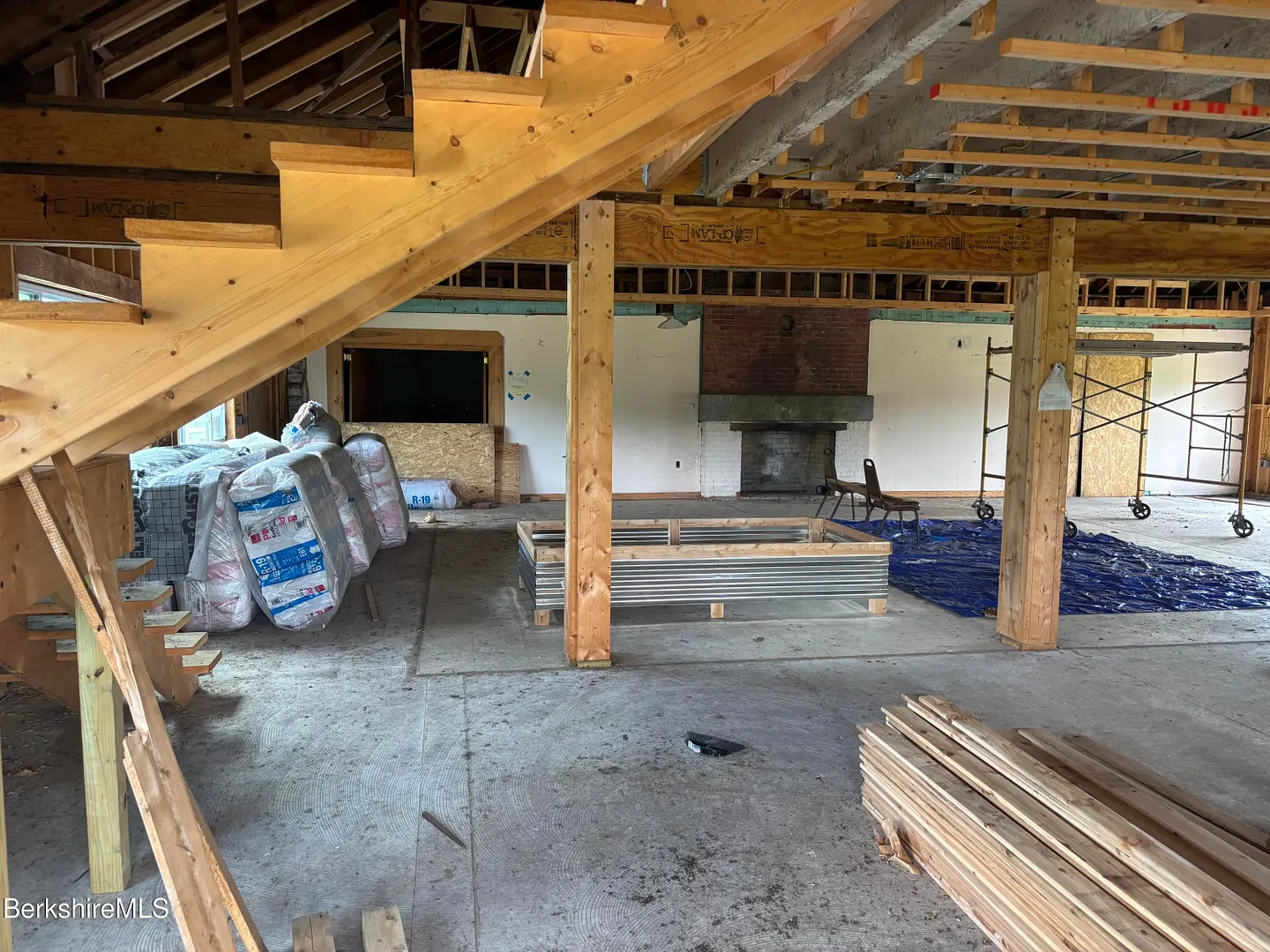 641 River Rd Photo 6