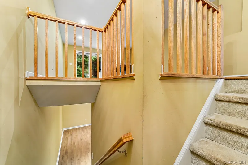 122 Crystal Hill Drive Photo 11