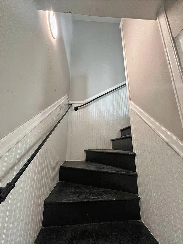 237 Cowden Street Photo 24