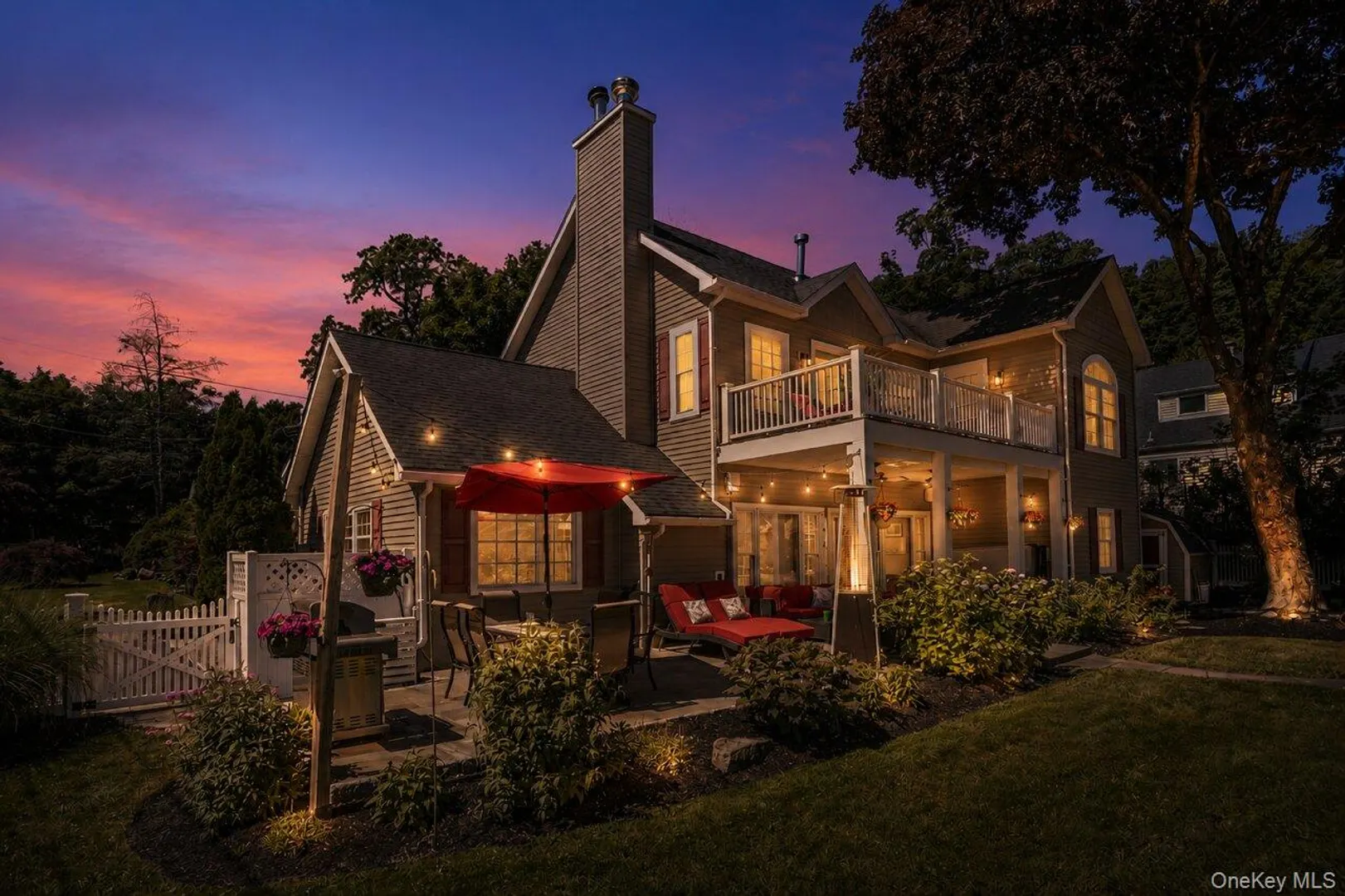 1 Colonial Drive Photo 6