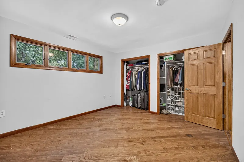 5 Connally Drive Photo 17