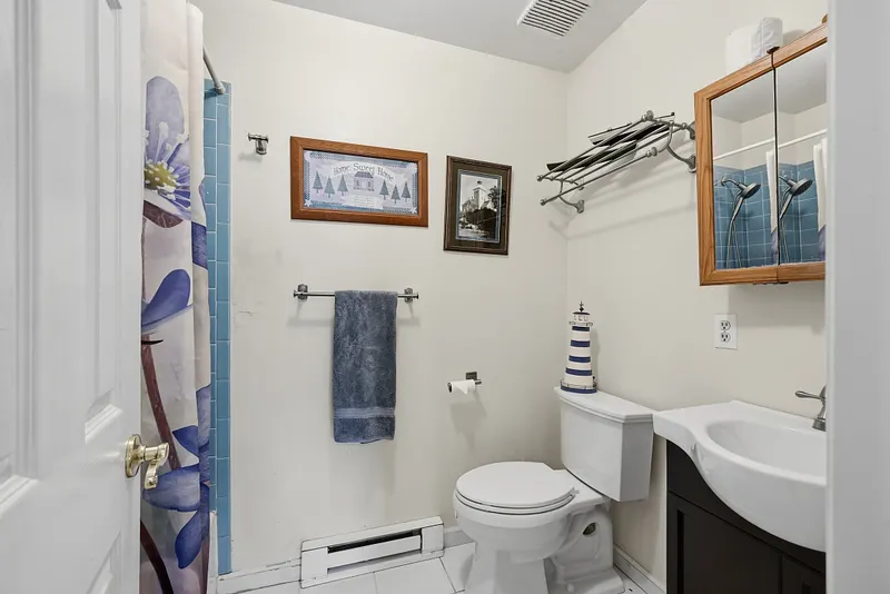 27 Danvers Road Photo 30