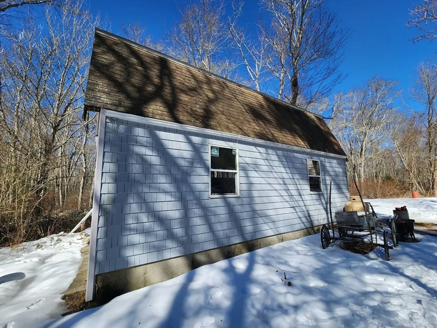 427 Winter Street Photo 17