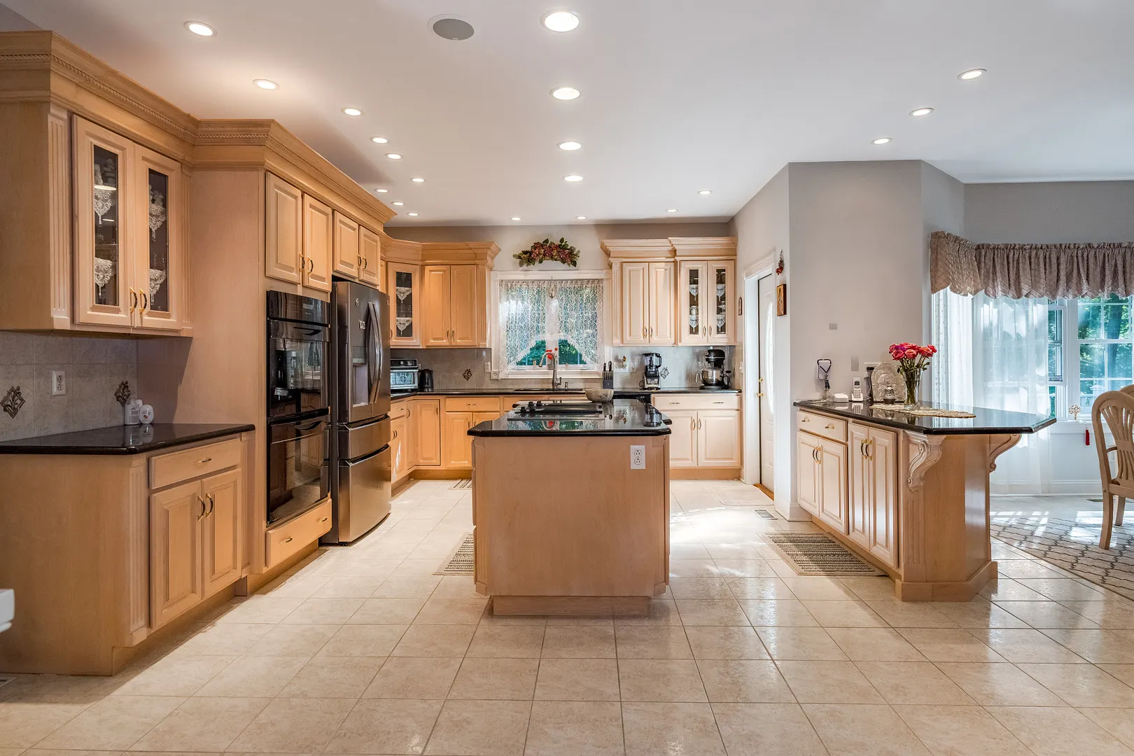 420 Summer Hill Road Photo 13