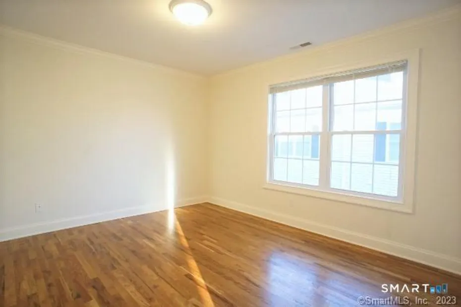 44 Stuart Avenue  #B4 Photo 7