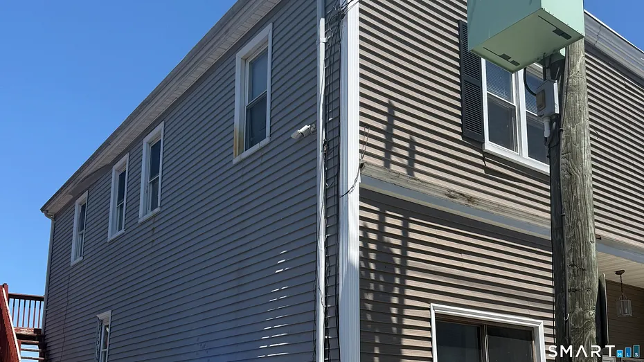 53 College Street Photo 4