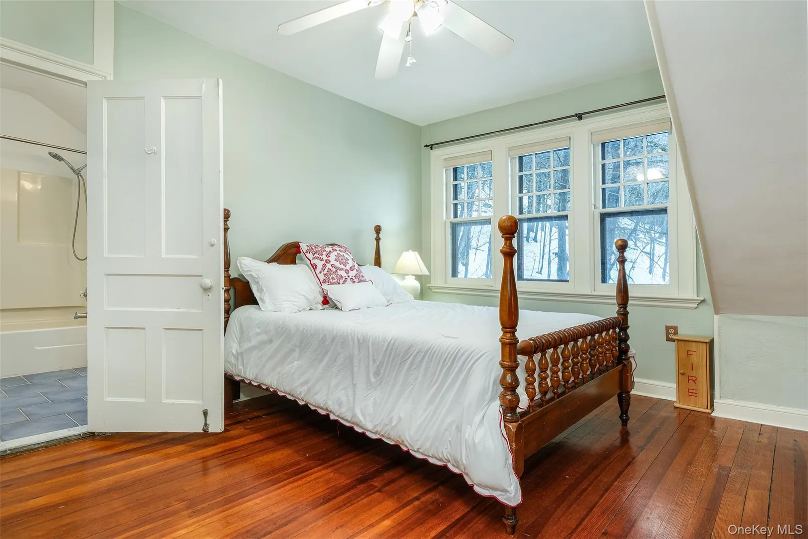 6 Westridge Road Photo 40