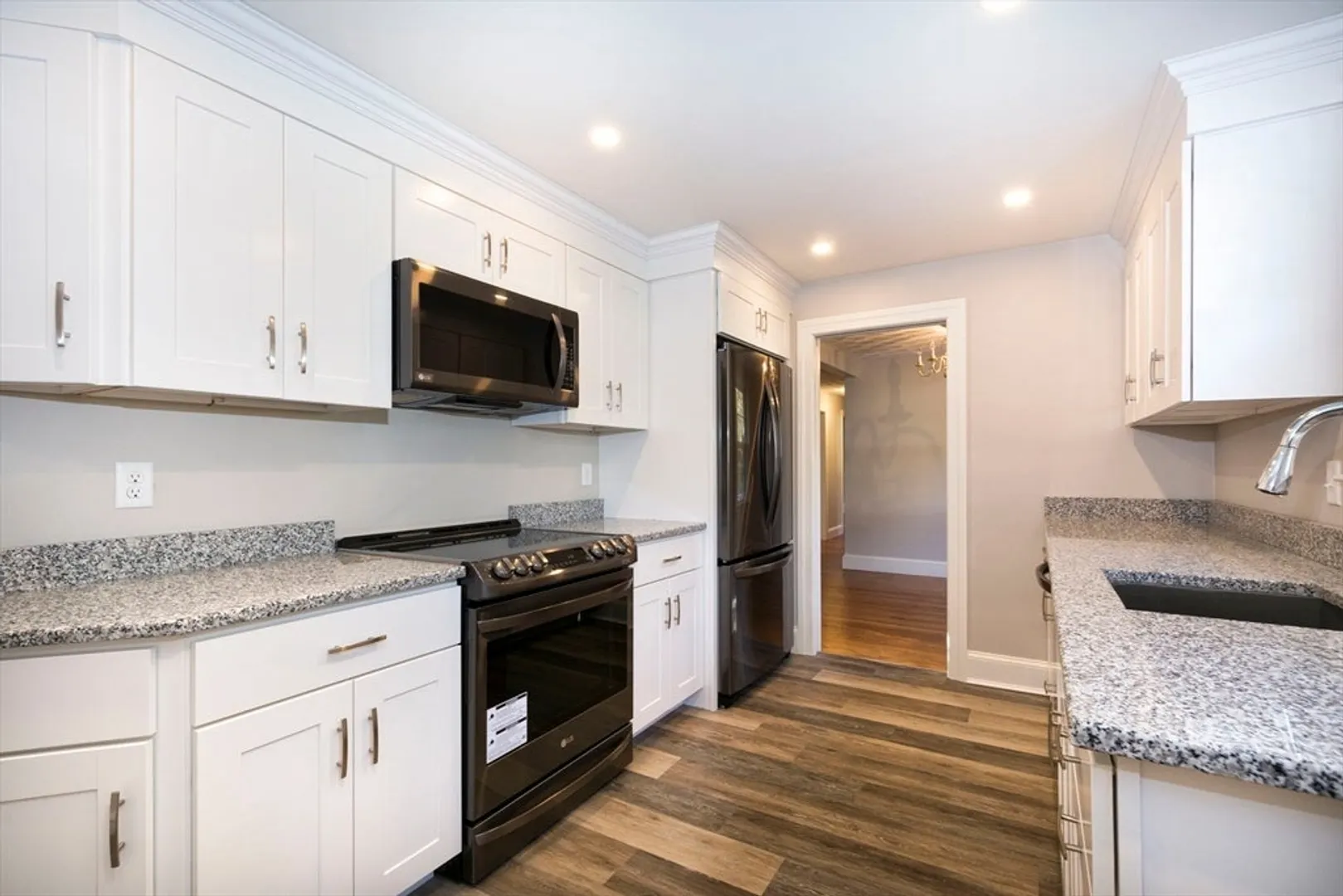 15 Buttonwood Ln #1 Photo 2