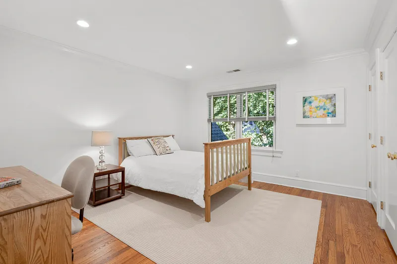 7 Poplar Road Photo 23