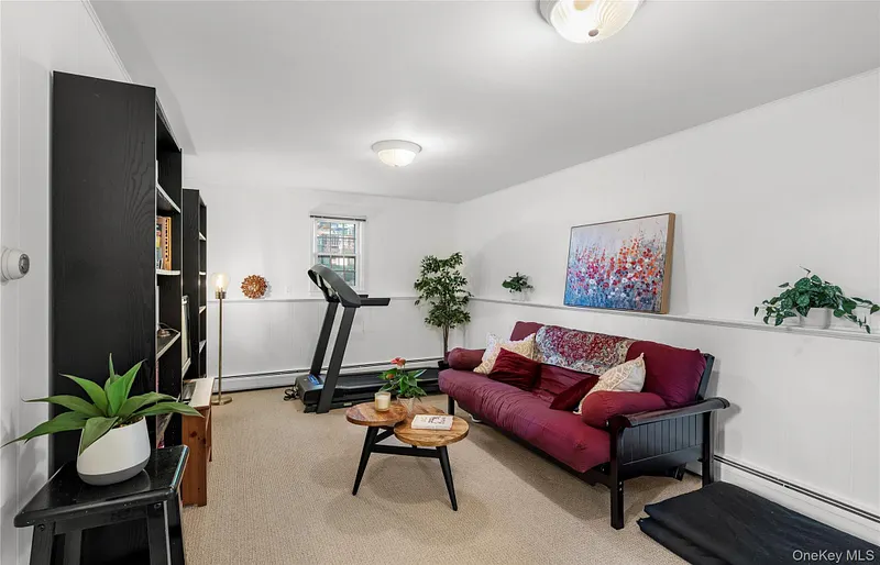 414 Maple Avenue Photo 37