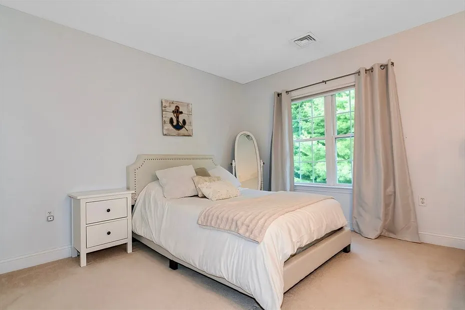 6 Davenport Rd Photo 19