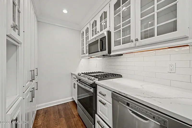124 Shore Road Photo 7