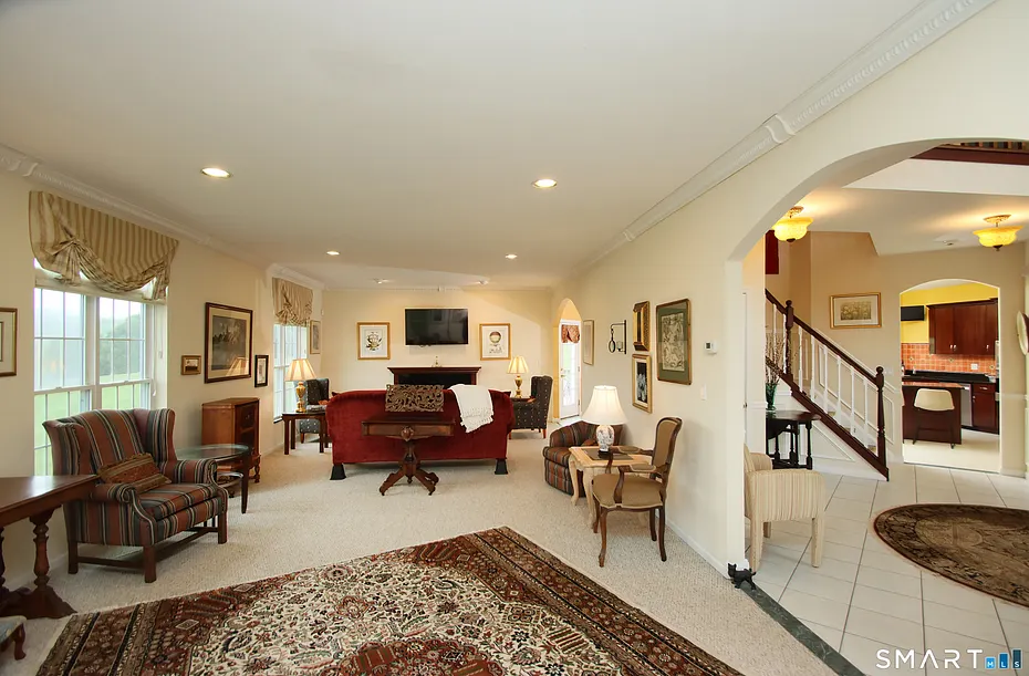 66 Wood Chase Lane Photo 10