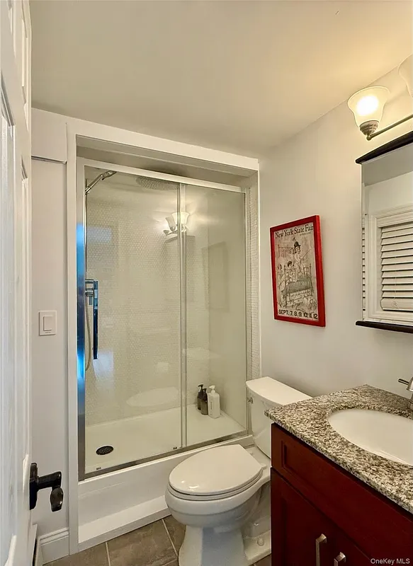 26 Bridle Lane Photo 23