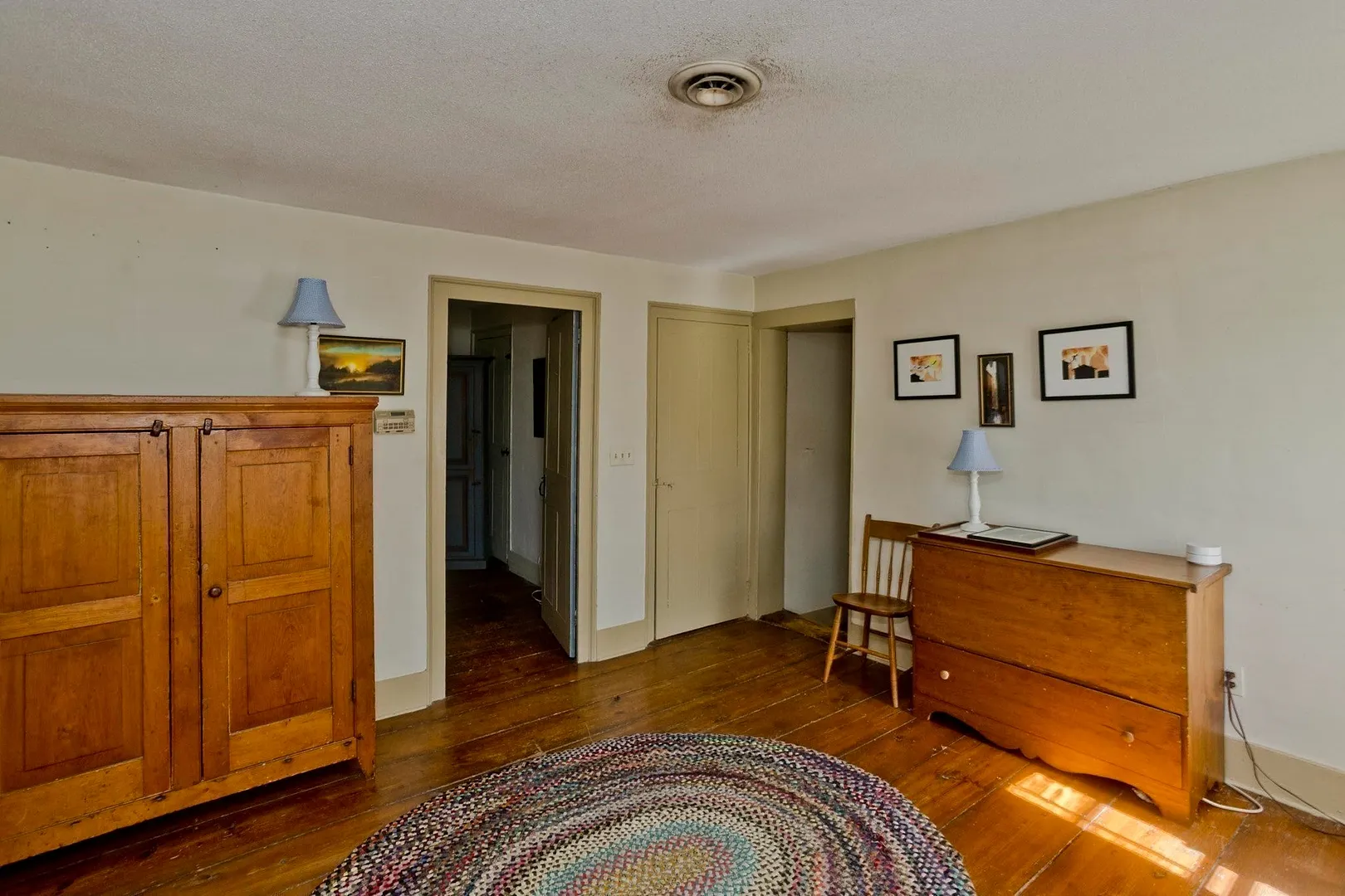 40 Somers Rd Photo 13