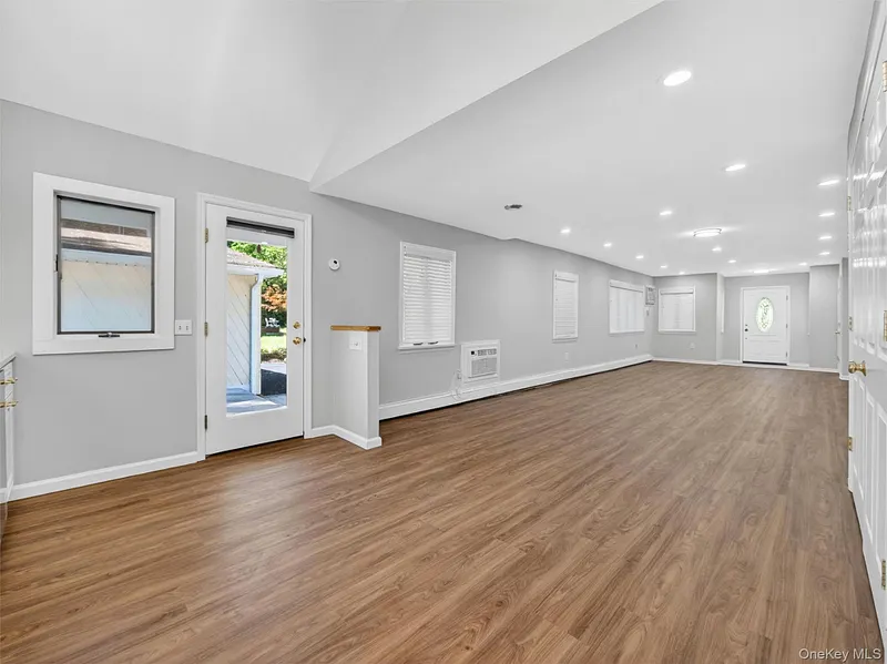 14 Forest Glen Road Photo 19