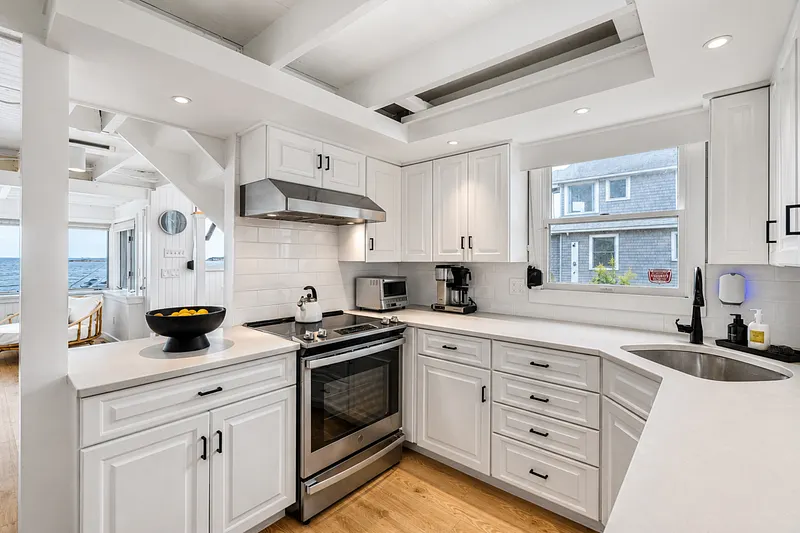 156 Little Stannard Beach Road Photo 10
