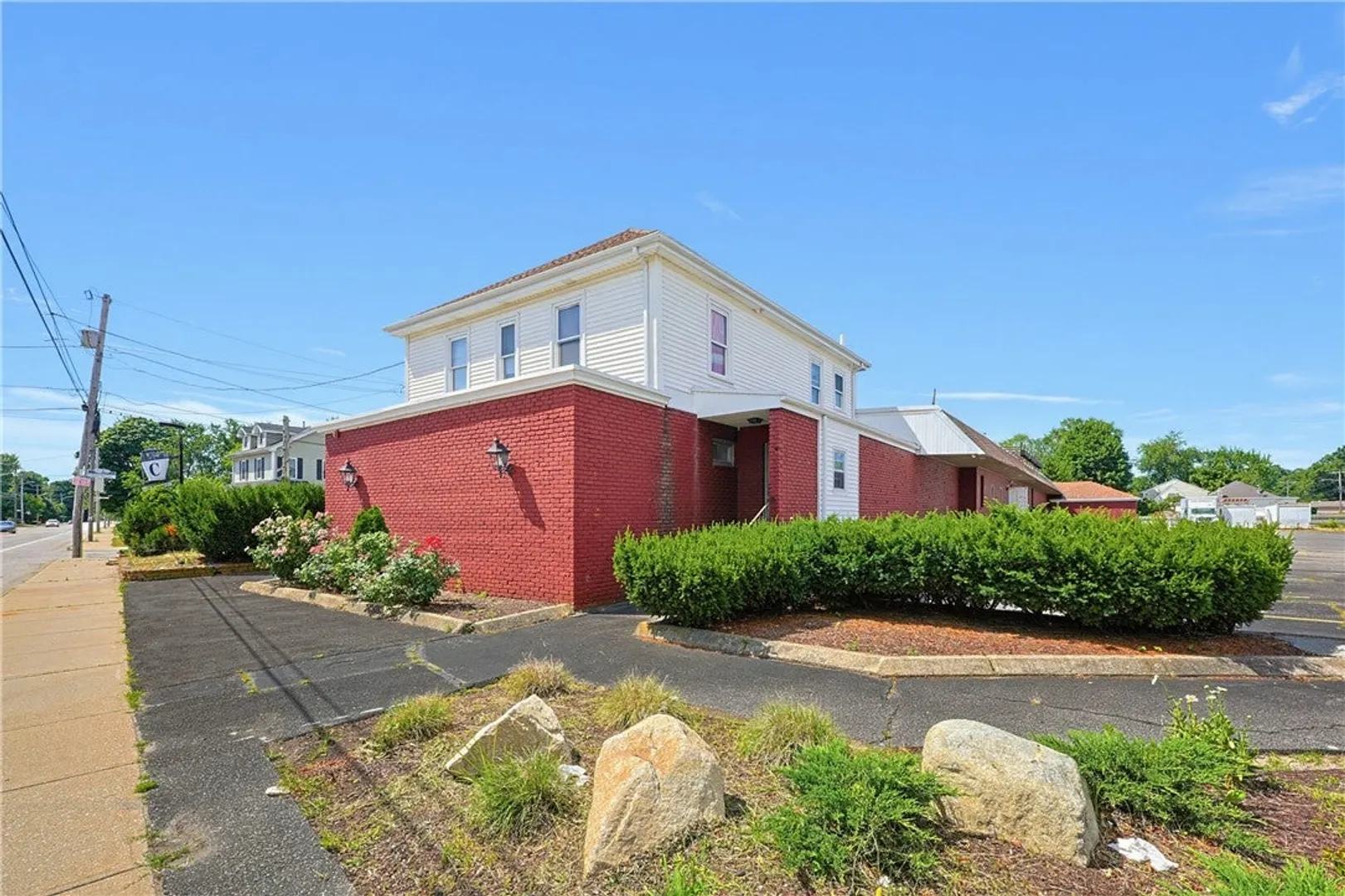 955 West Shore Road Photo 3
