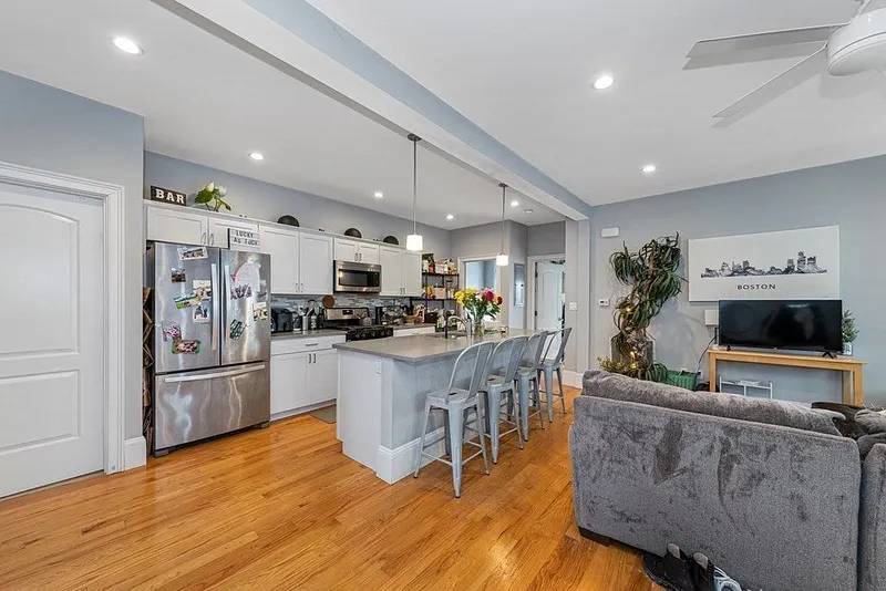 4 Sumner St  #1 Photo 3