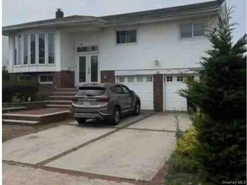 3368 Bertha Drive Photo 1