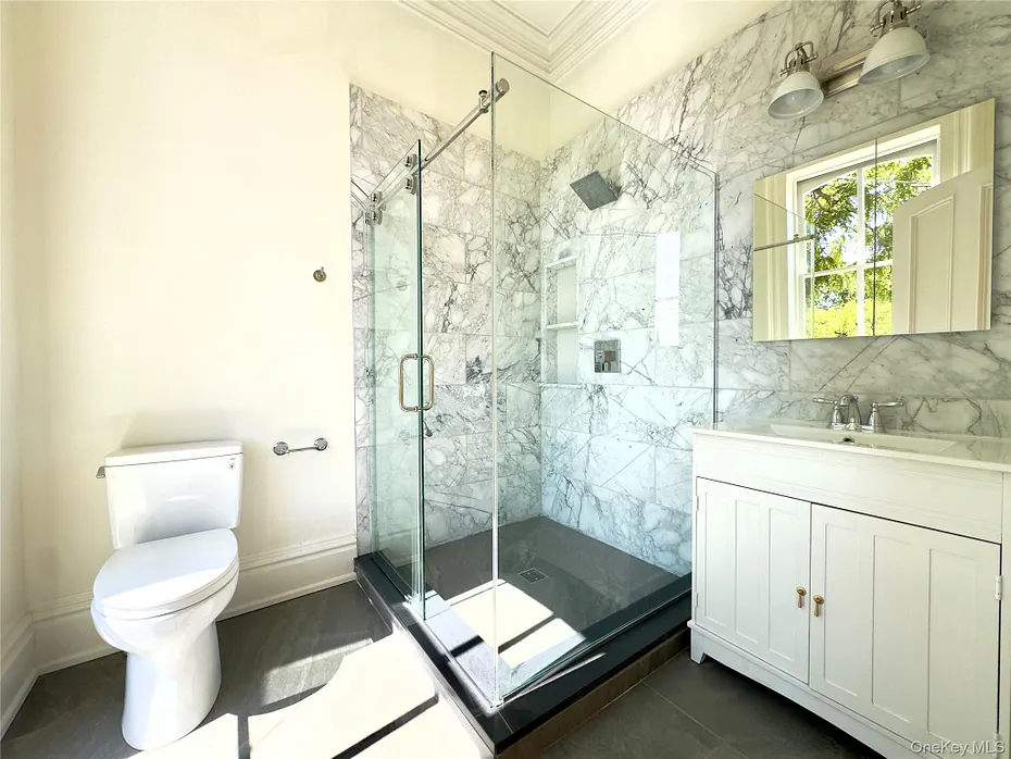 176 South Street  #2 Photo 3