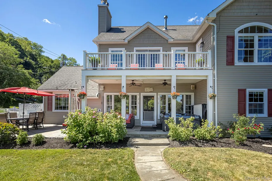 1 Colonial Drive Photo 41