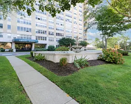 2625 Park Avenue  #9N