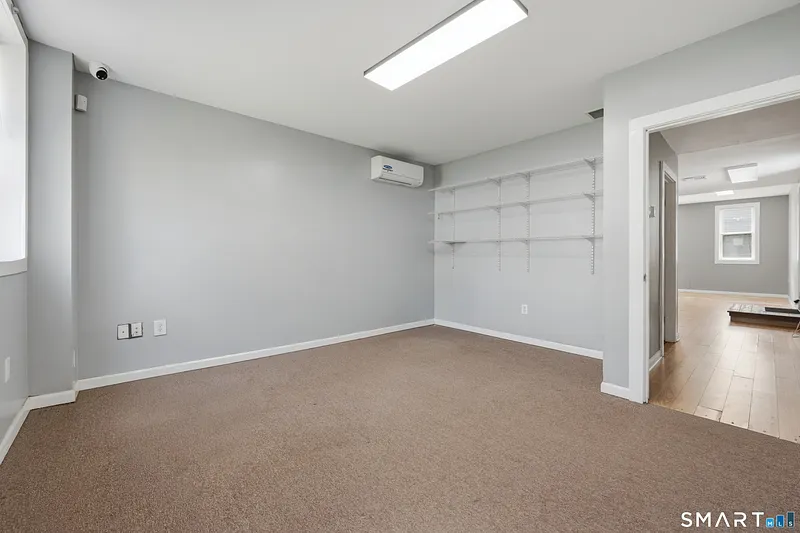34 Clifton Avenue Photo 11