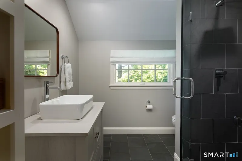 243 Wells Hill Road Photo 30
