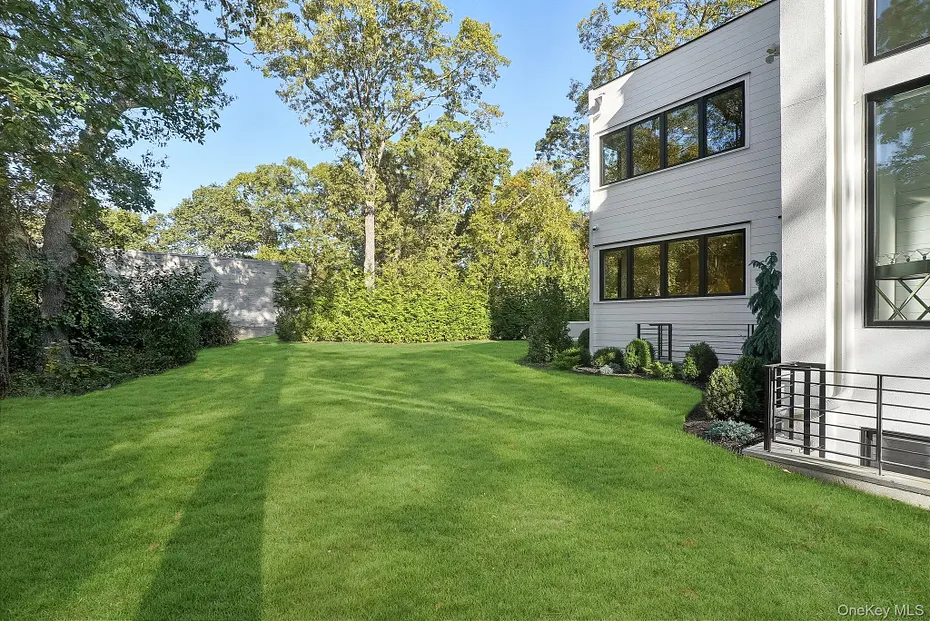 9 Kirby Lane N Photo 21