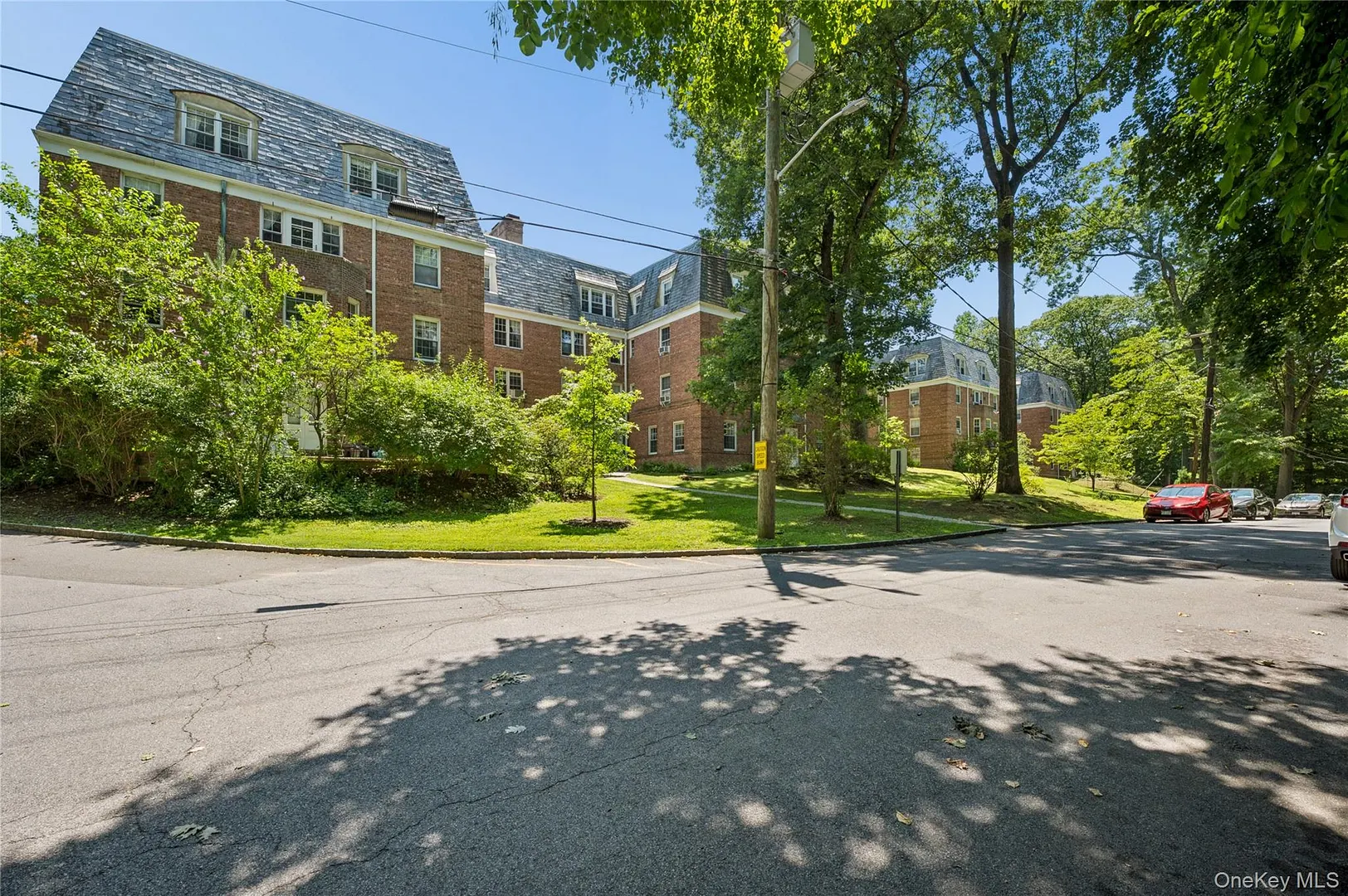 84 Pinewood Road  #1F Photo 30