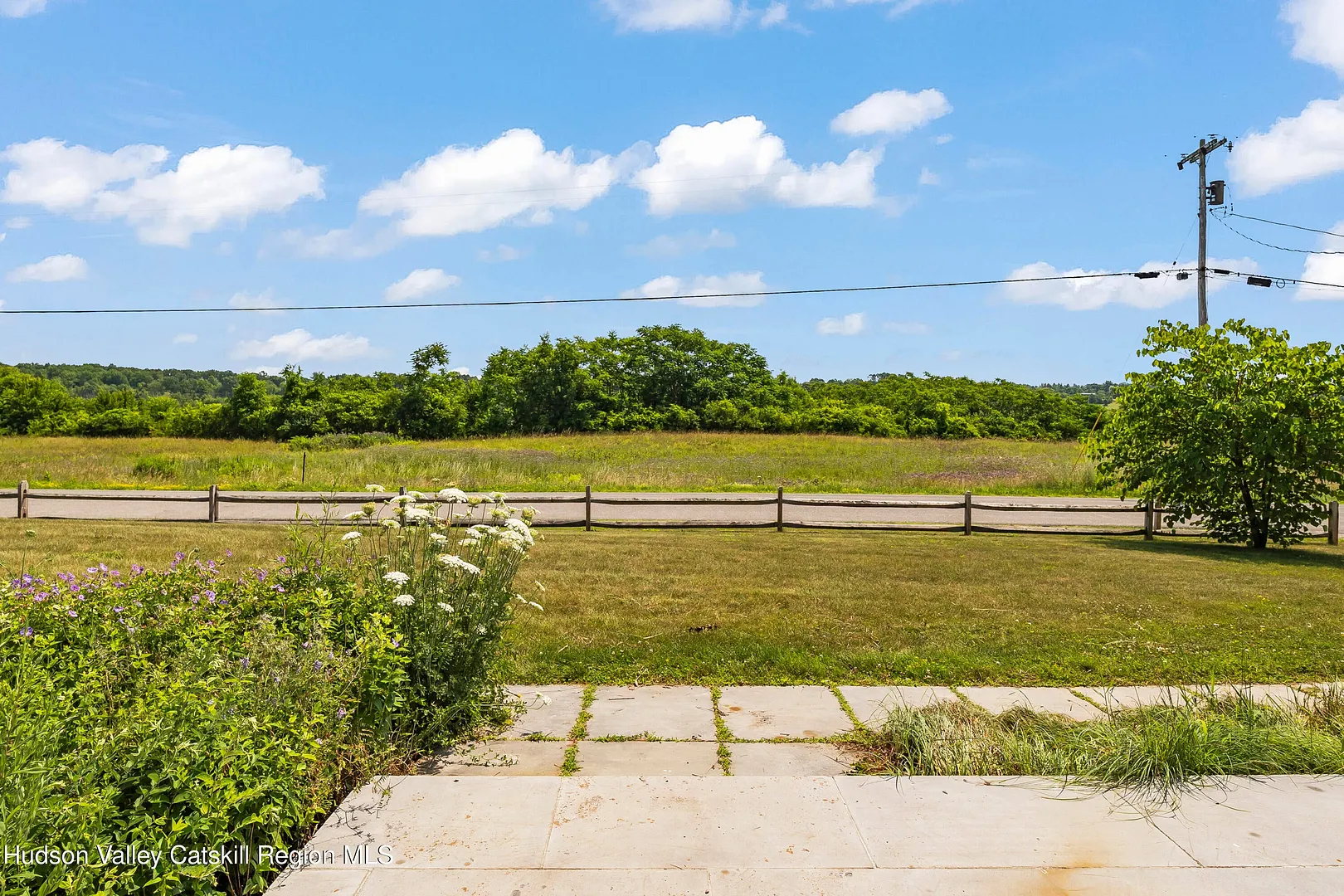 476 South Road Photo 32