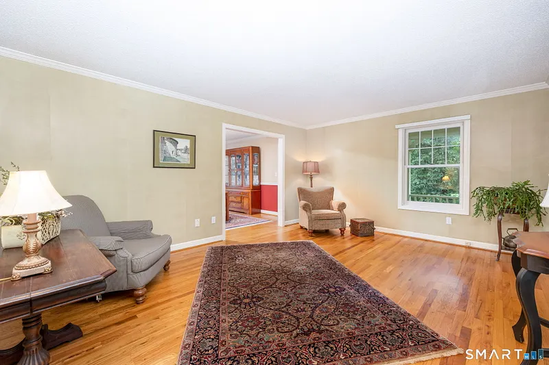 31 Knollwood Drive Photo 7
