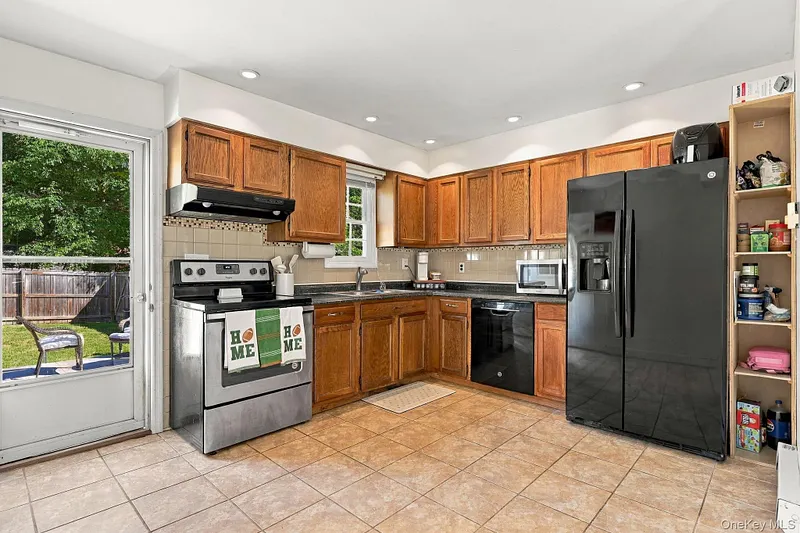 15 Countryman Lane Photo 10
