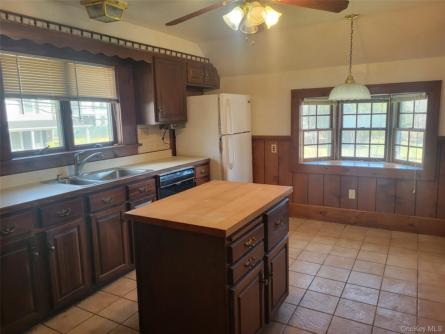 7 Hambletonian Avenue Photo 10