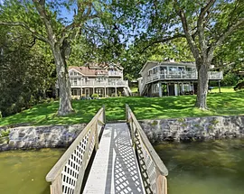 23 Lake Drive North