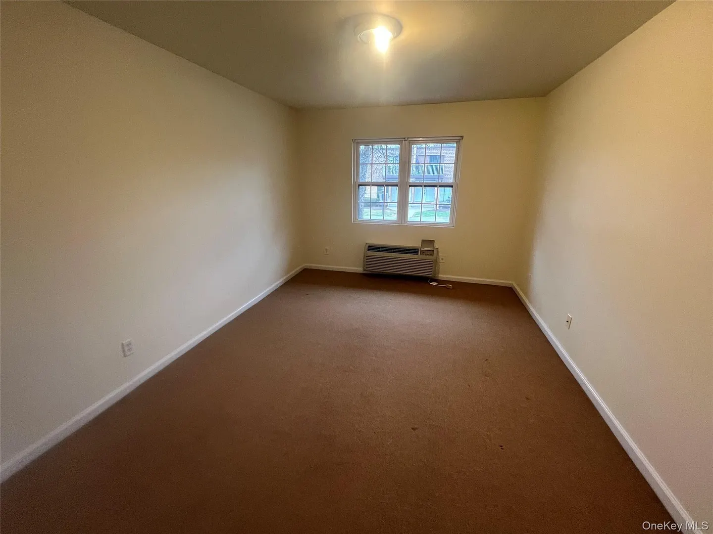 408 Carpenter Avenue  #24 Photo 6