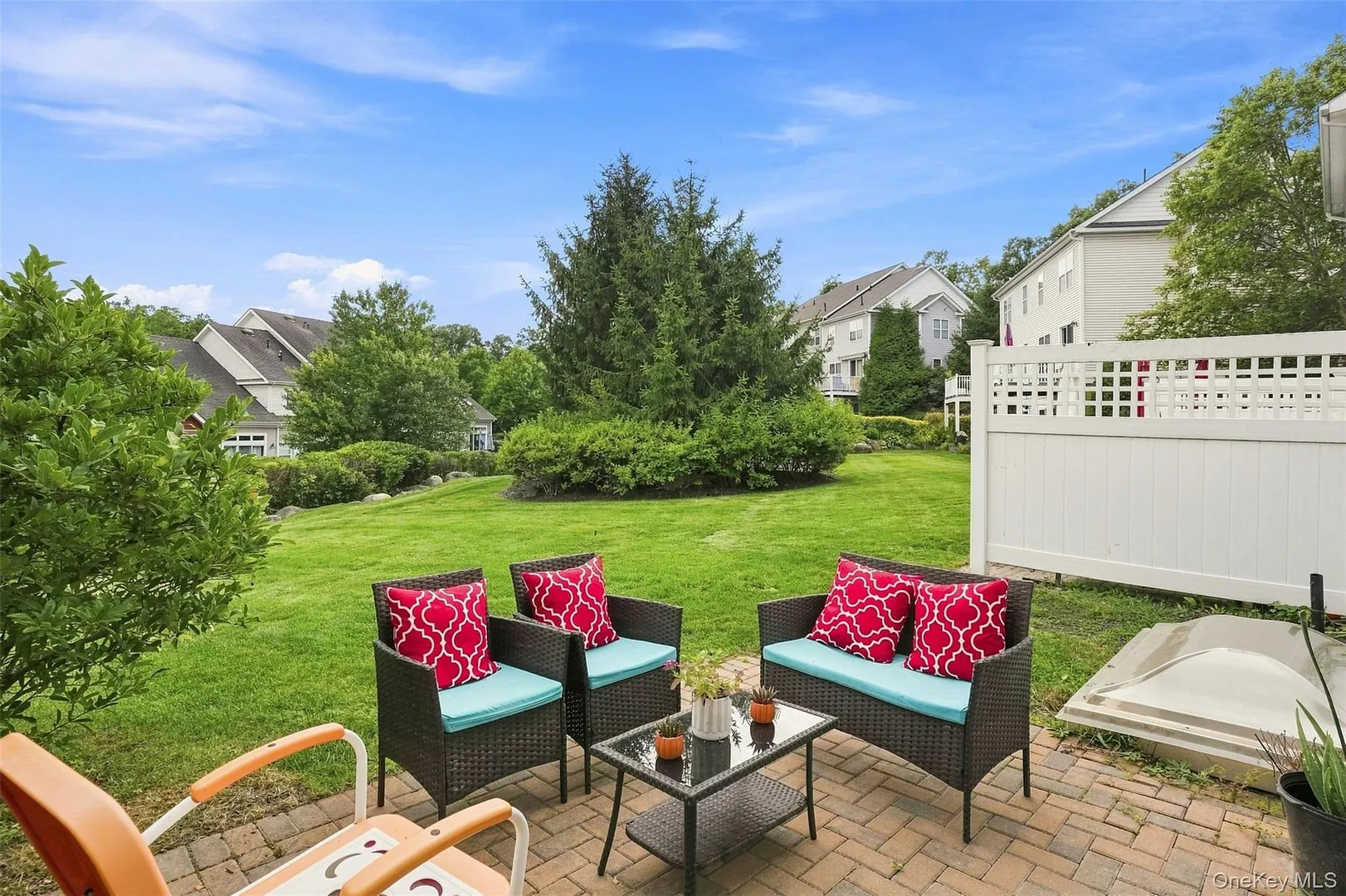 1 High Ridge Lane Photo 32