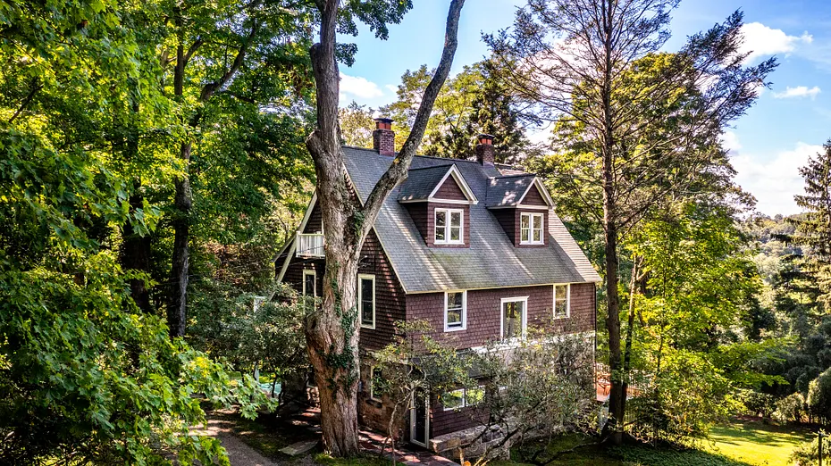344 Sprain Road Photo 7