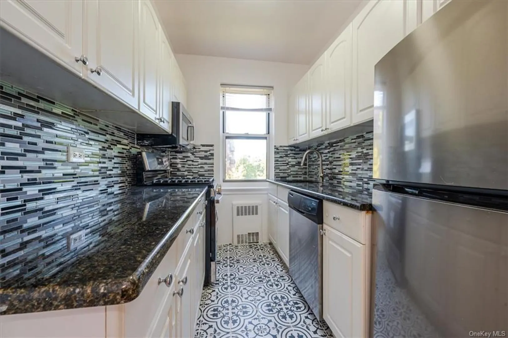 3850 Hudson Manor Terrace  #3AW Photo 9